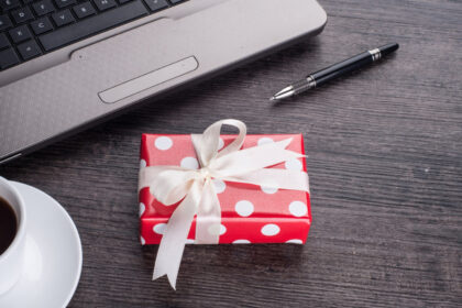Top 4 des meilleurs spécialistes des cadeaux personnalisés pour CSE en 2026